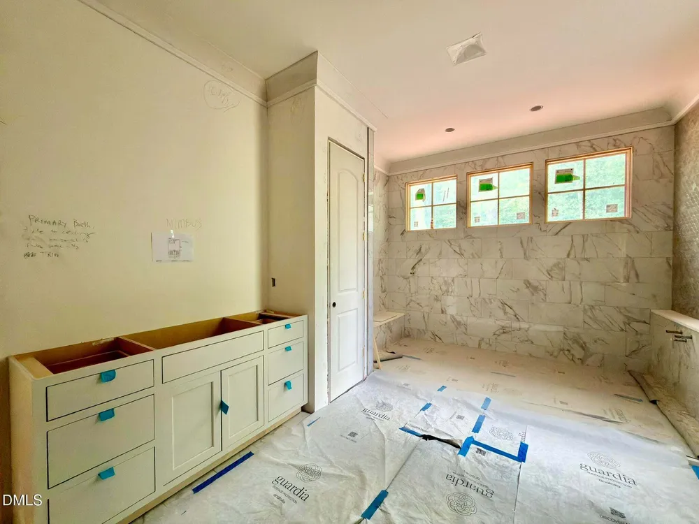 4801 Rampart St, Raleigh, NC 27609