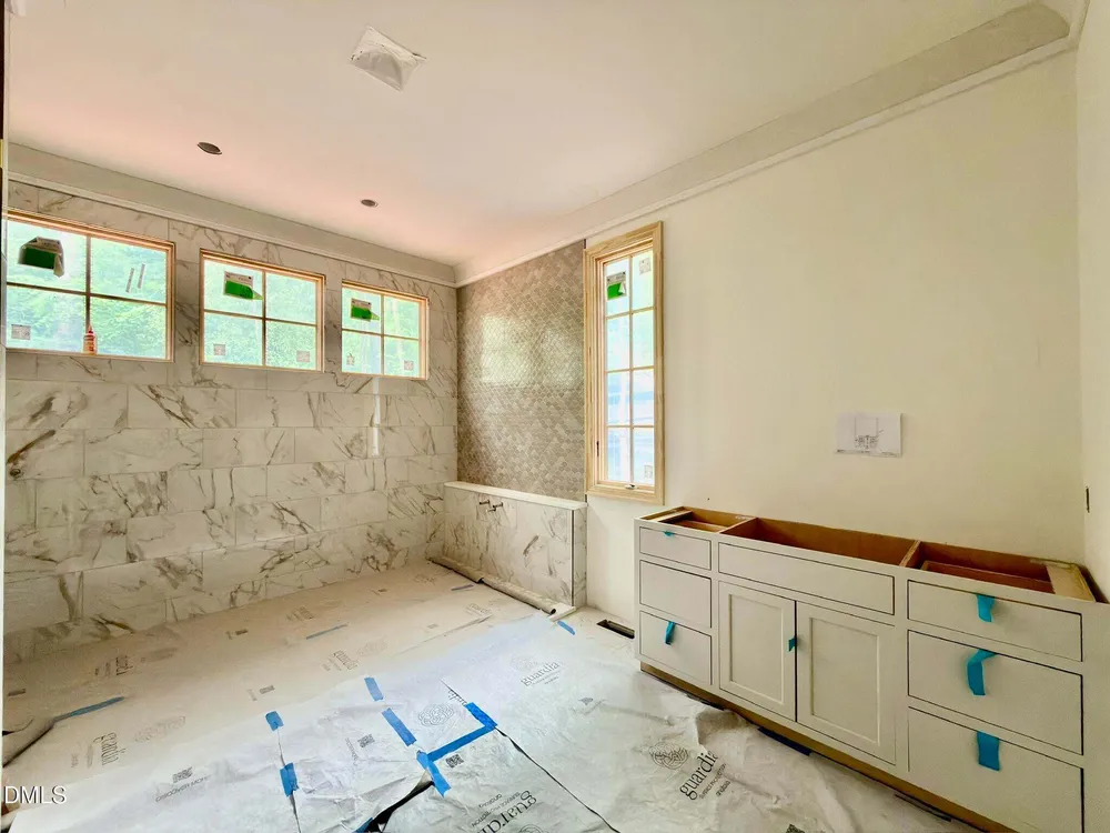 4801 Rampart St, Raleigh, NC 27609