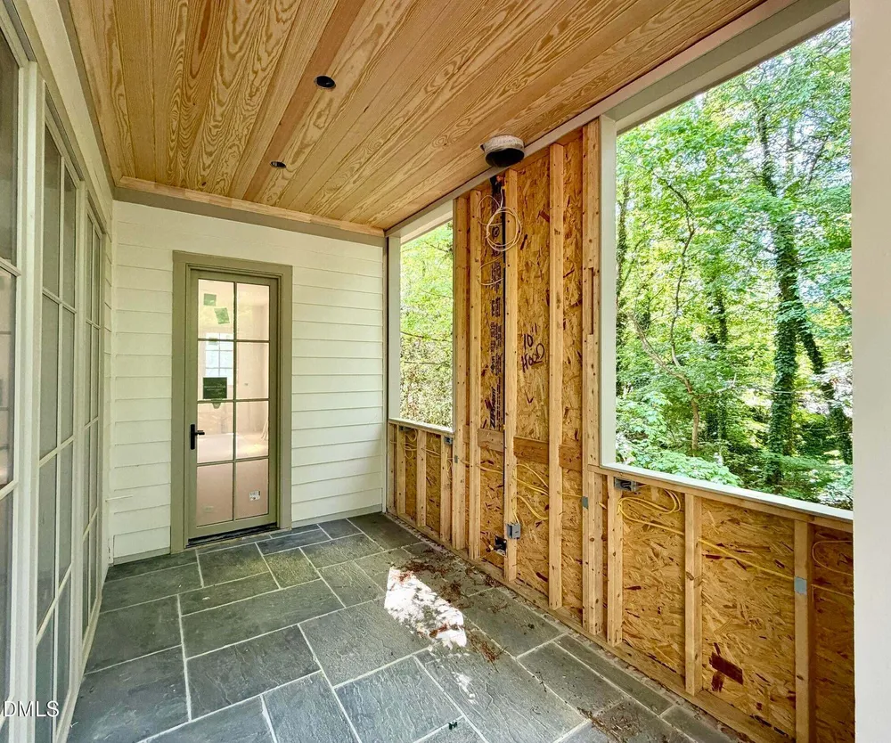4801 Rampart St, Raleigh, NC 27609