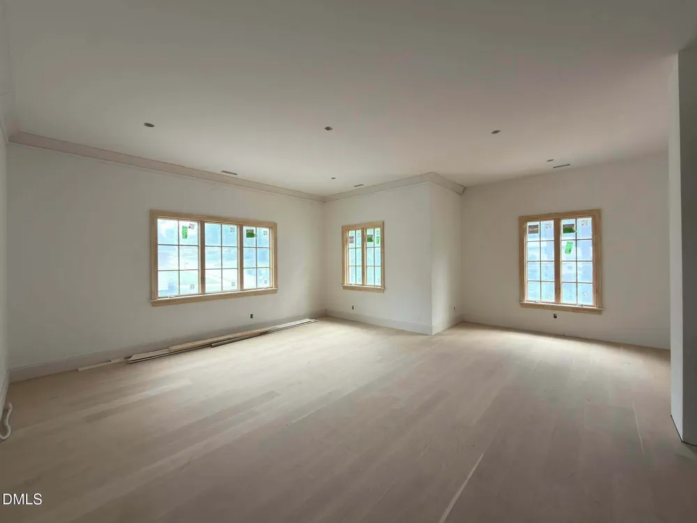 4801 Rampart St, Raleigh, NC 27609