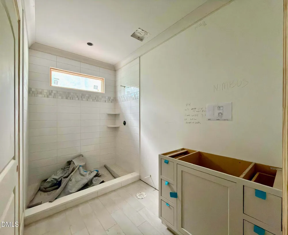 4801 Rampart St, Raleigh, NC 27609