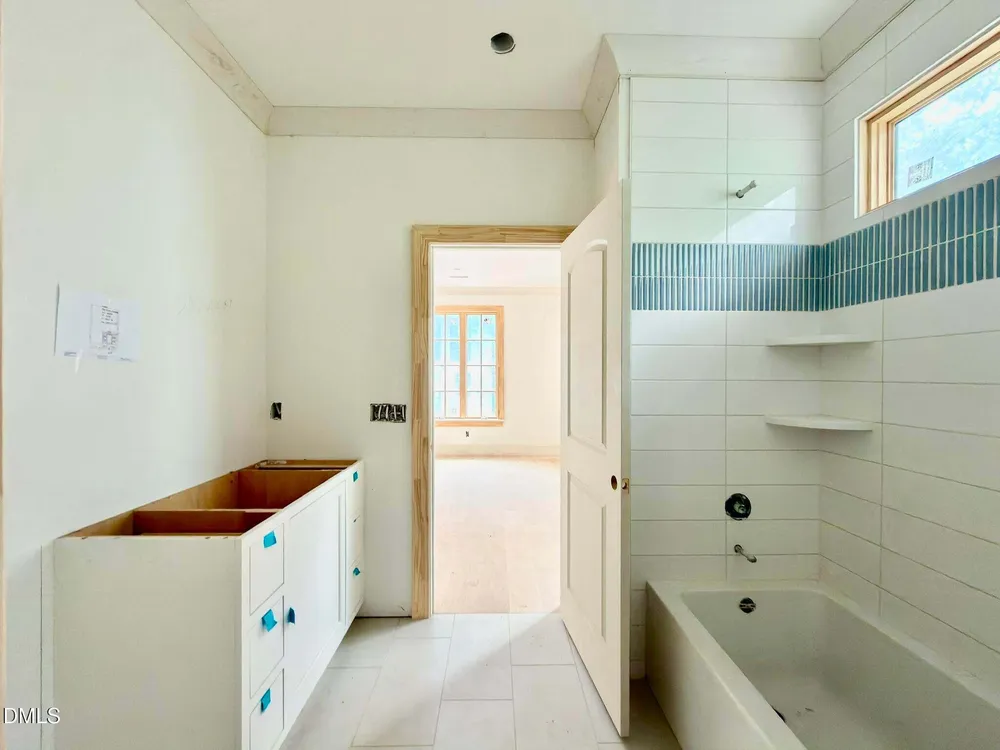4801 Rampart St, Raleigh, NC 27609