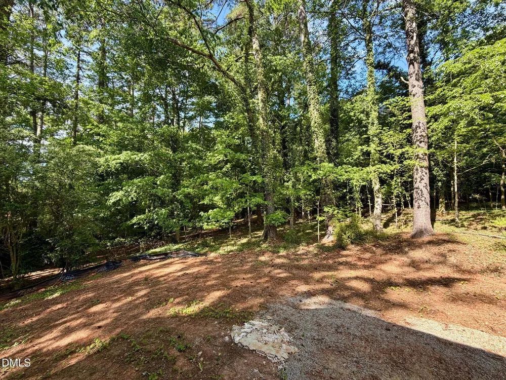 4801 Rampart St, Raleigh, NC 27609