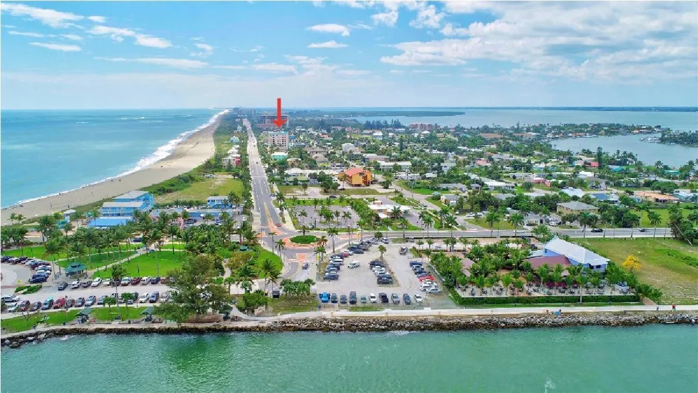 355 S Ocean Dr, Hutchinson Island South, FL 34949
