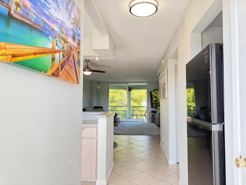 1040 SE 4th Ave, Deerfield Beach, FL 33441
