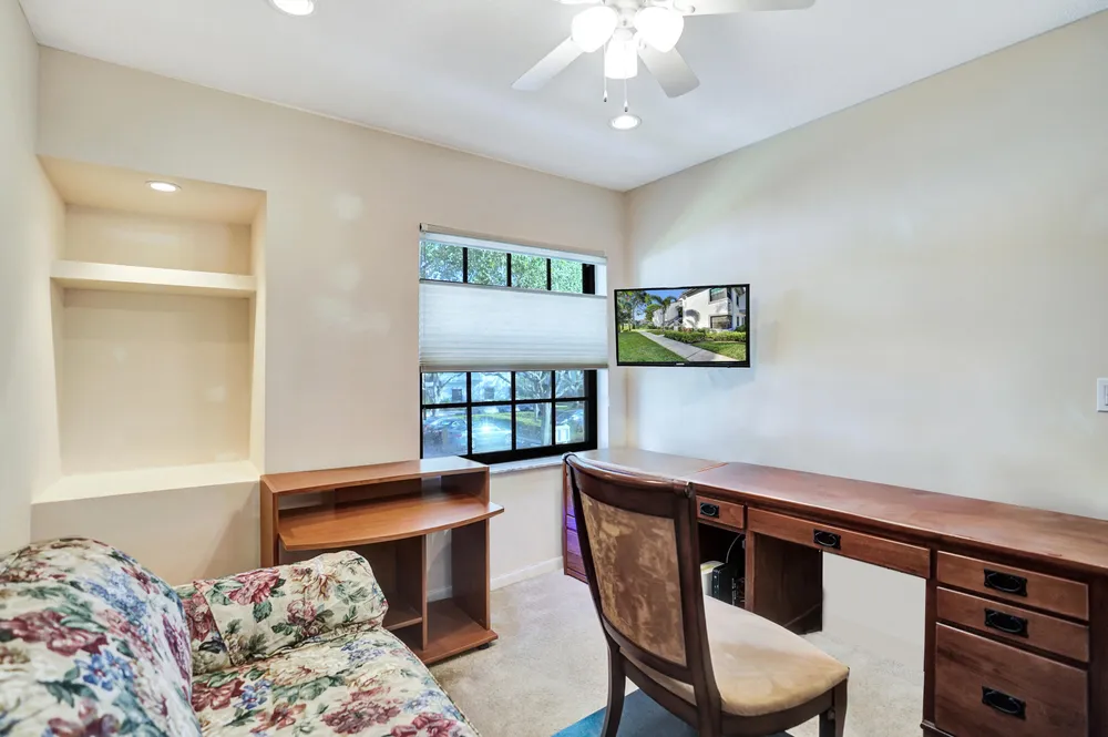 5415 Verona Dr, Boynton Beach, FL 33437