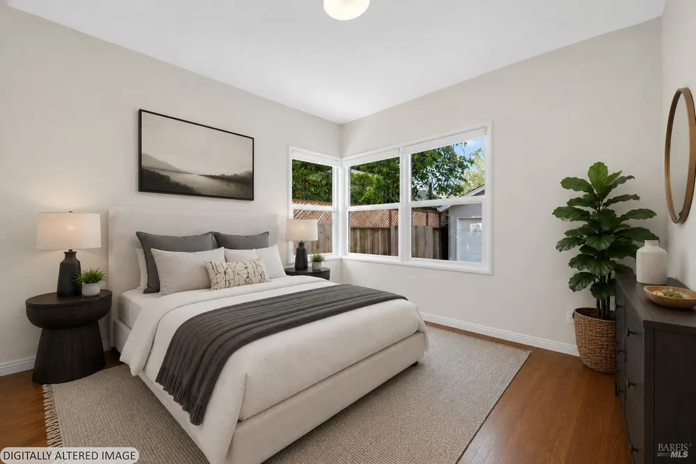 2211 Humboldt St, Santa Rosa, CA 95404