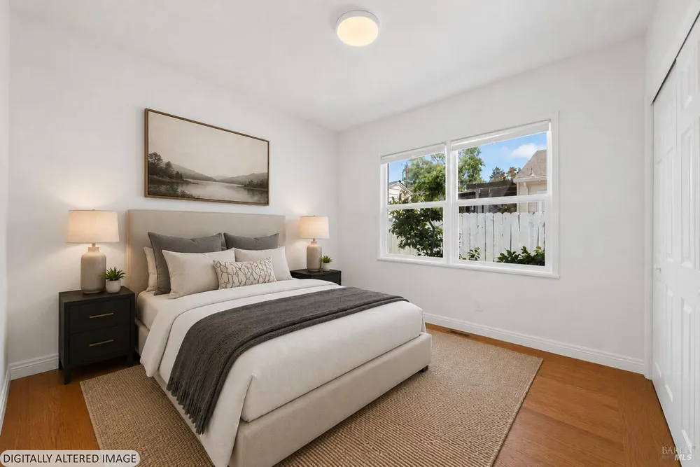 2211 Humboldt St, Santa Rosa, CA 95404