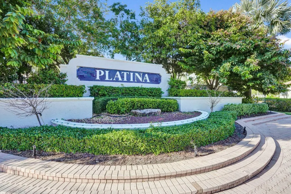 5415 Verona Dr, Boynton Beach, FL 33437