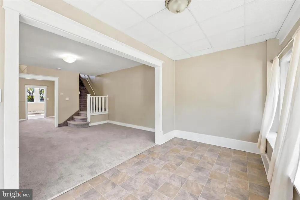 7781 Hasbrook Ave, Philadelphia, PA 19111