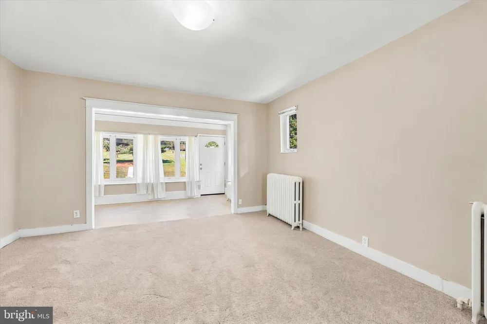 7781 Hasbrook Ave, Philadelphia, PA 19111