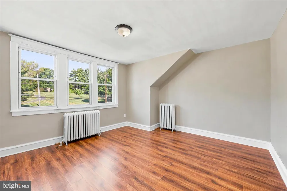 7781 Hasbrook Ave, Philadelphia, PA 19111
