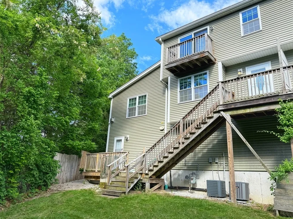 24 Bartlett Ave, Chelmsford, MA 01824