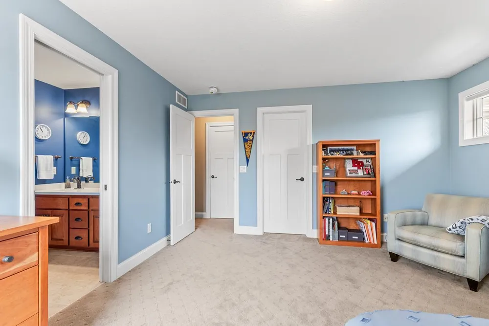 9106 COLD STREAM LANE, Eden Prairie, MN 55347