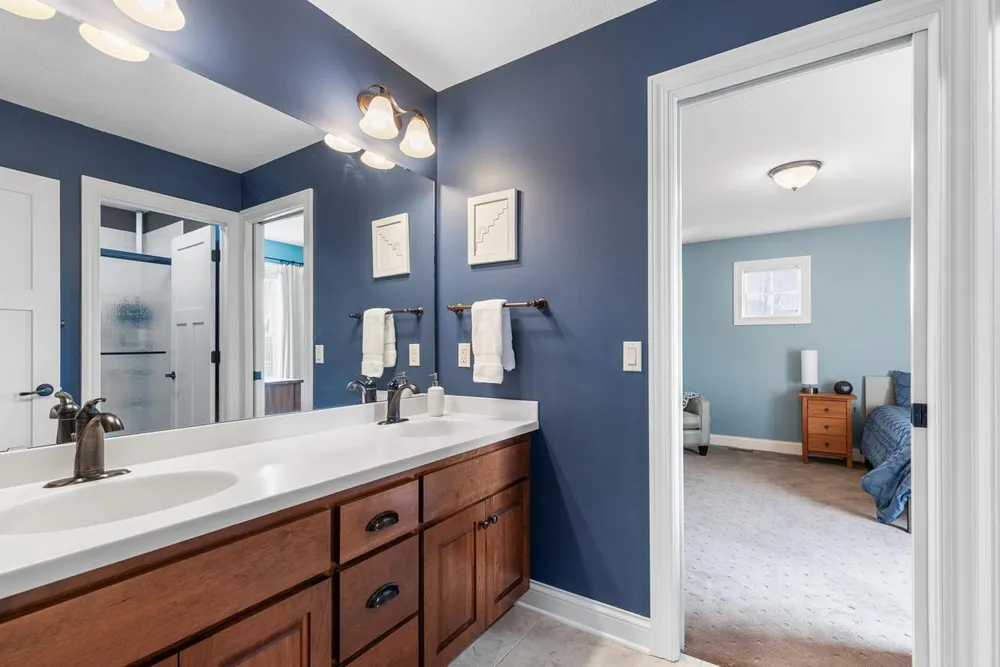 9106 COLD STREAM LANE, Eden Prairie, MN 55347