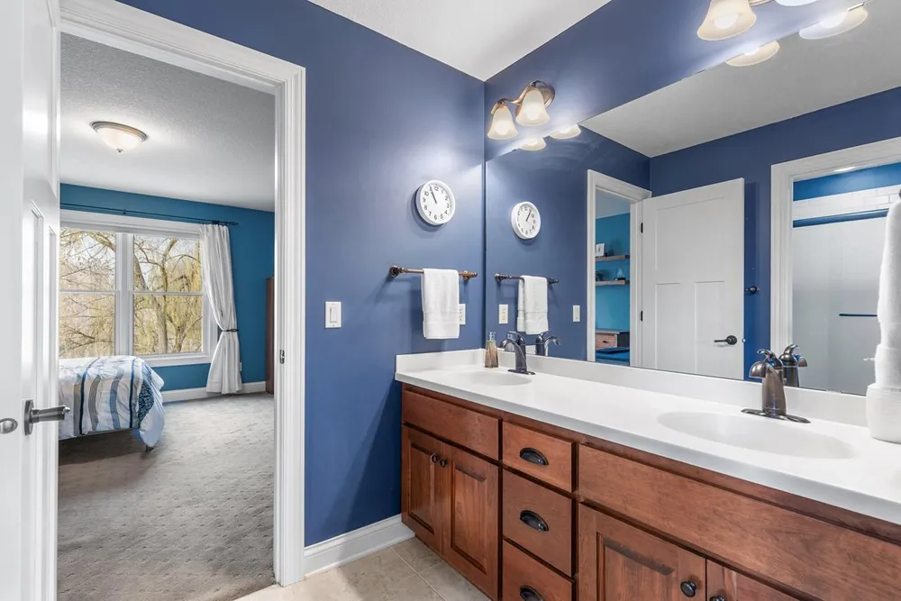 9106 COLD STREAM LANE, Eden Prairie, MN 55347