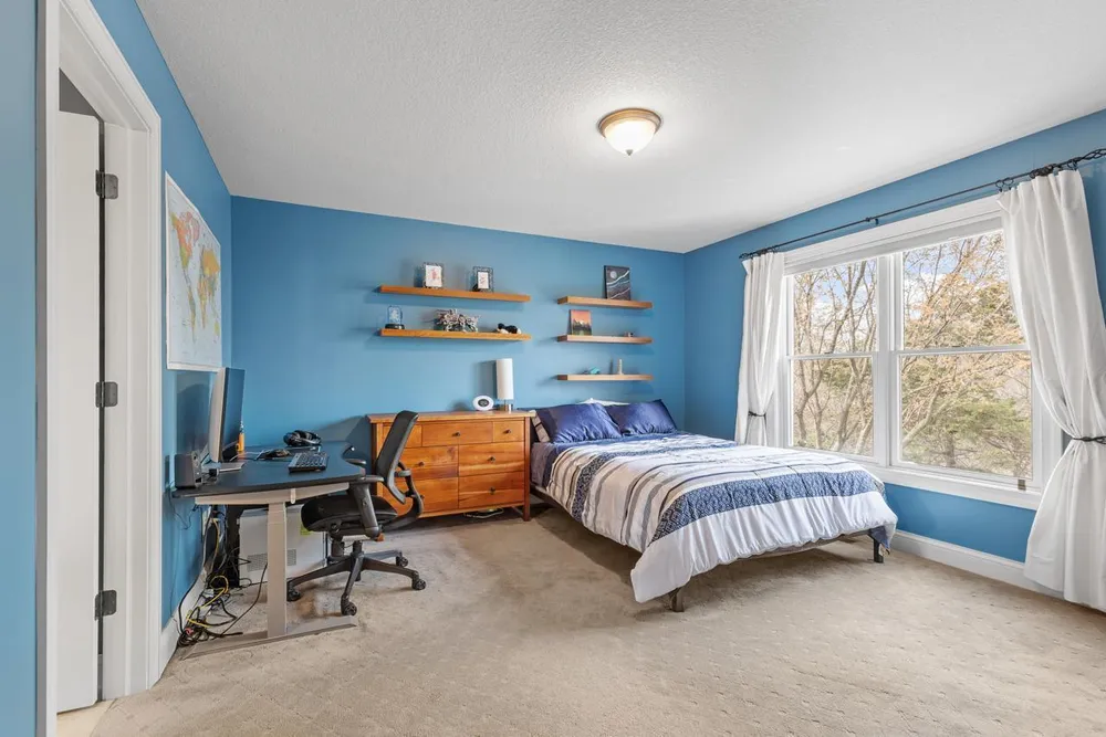 9106 COLD STREAM LANE, Eden Prairie, MN 55347