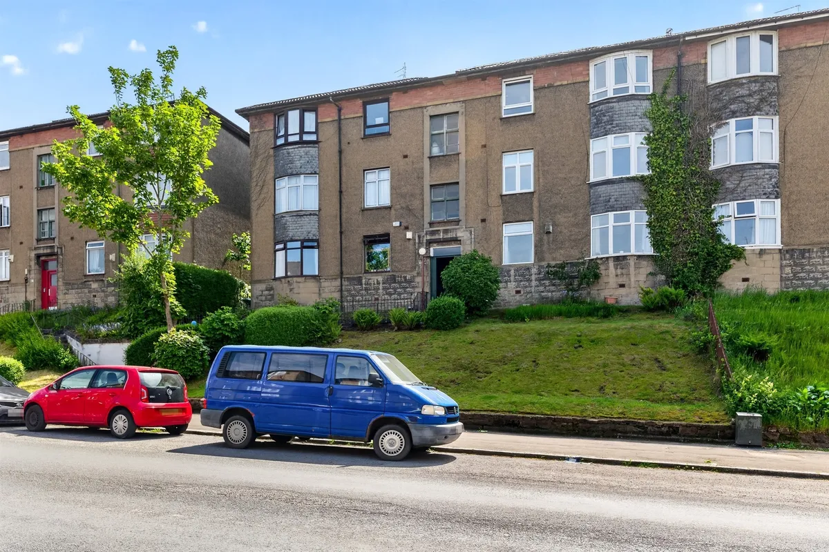 Dorchester Avenue, Glasgow