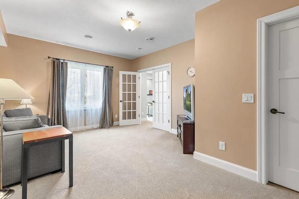 9106 COLD STREAM LANE, Eden Prairie, MN 55347