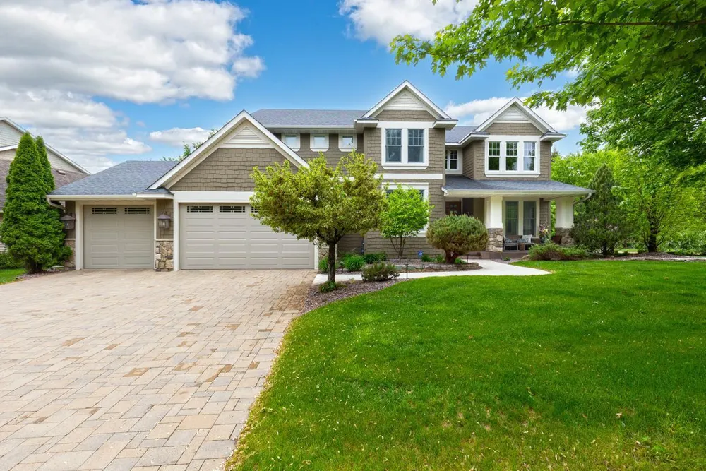 9106 COLD STREAM LANE, Eden Prairie, MN 55347
