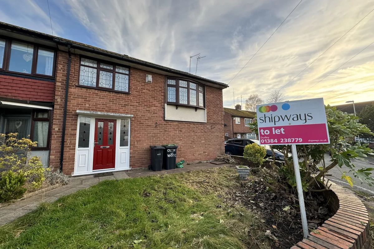 Hawthorne Grove, DUDLEY