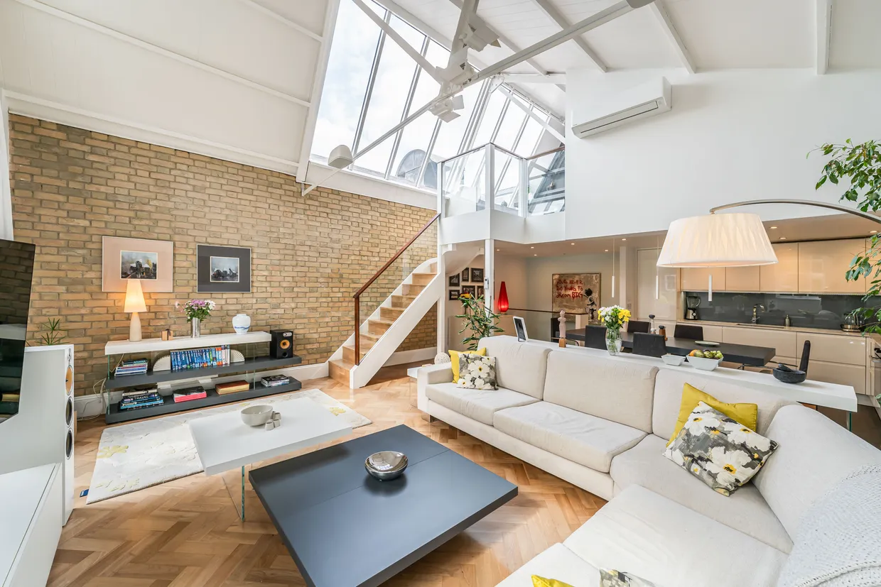 Welmar Mews, London, SW4 photo 1