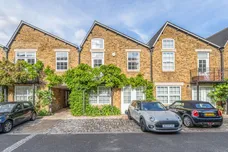 Welmar Mews, London, SW4 photo 2