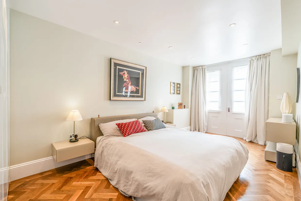 Welmar Mews, London, SW4 photo 6