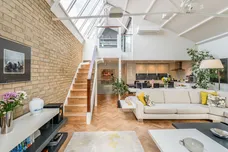 Welmar Mews, London, SW4 photo 10