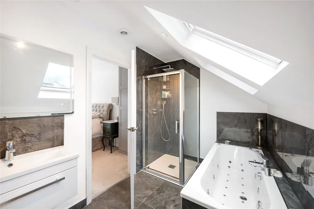 Sutherland Grove, Southfields, London, SW18