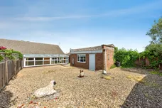 High Meadow, Grantham