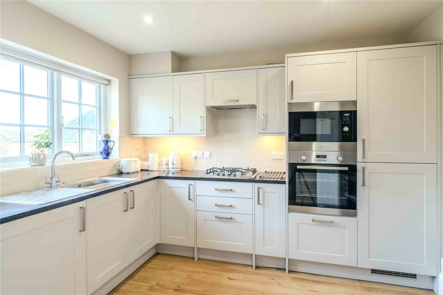 John Rushout Court, Northwick Park, GL56 photo 3