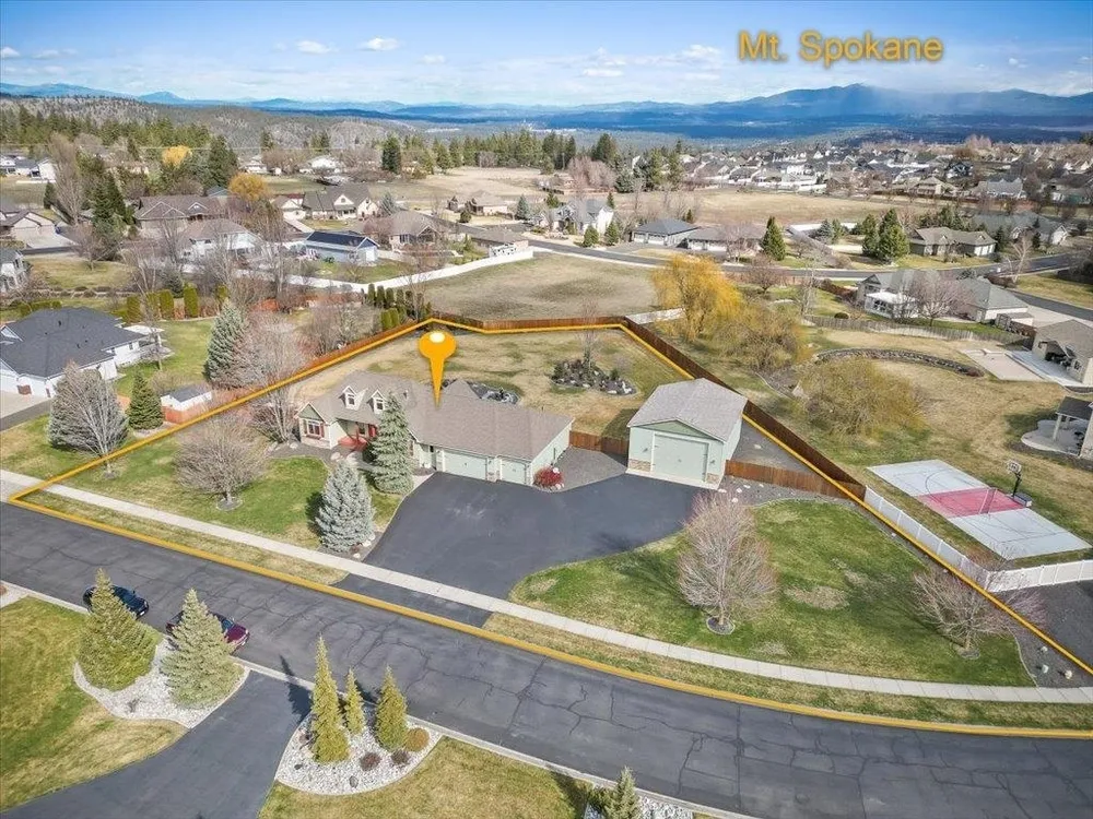 10018 N Moss Ln, Spokane, WA 99208