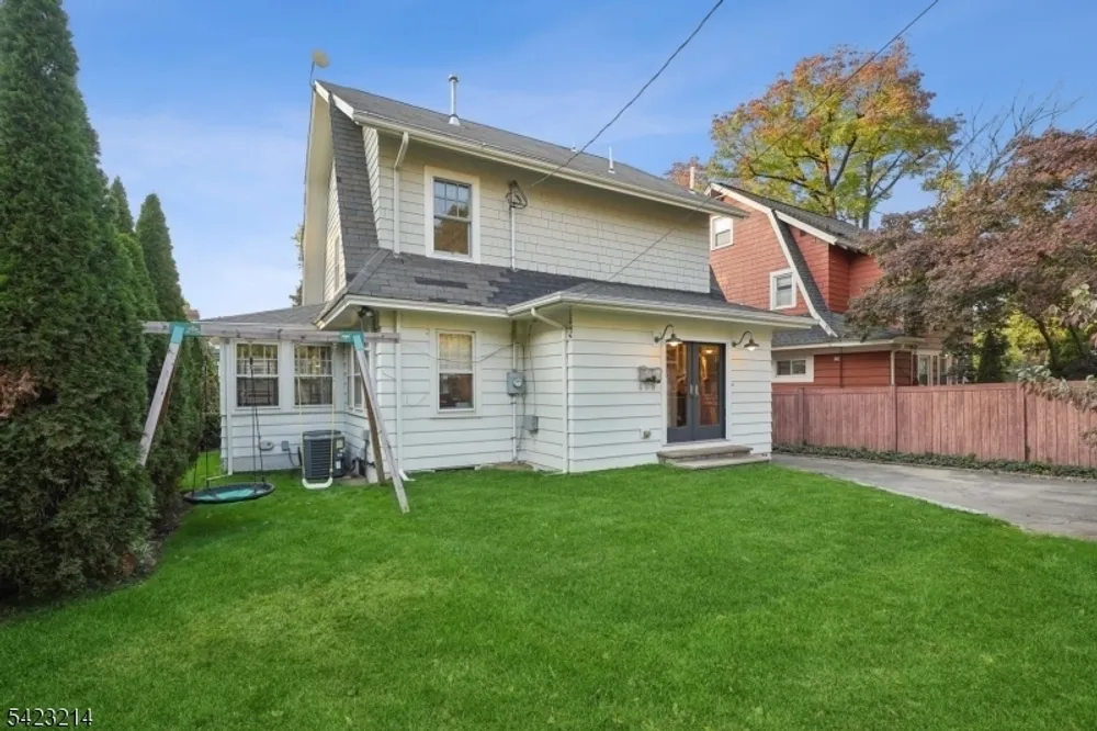 256 Prospect St, Essex, South Orange Village Township, NJ 07079