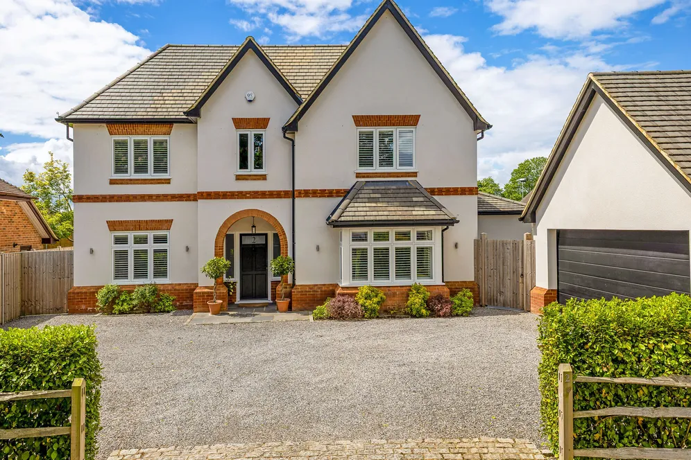 Orchard Close, Henley-On-Thames, RG9 photo 2