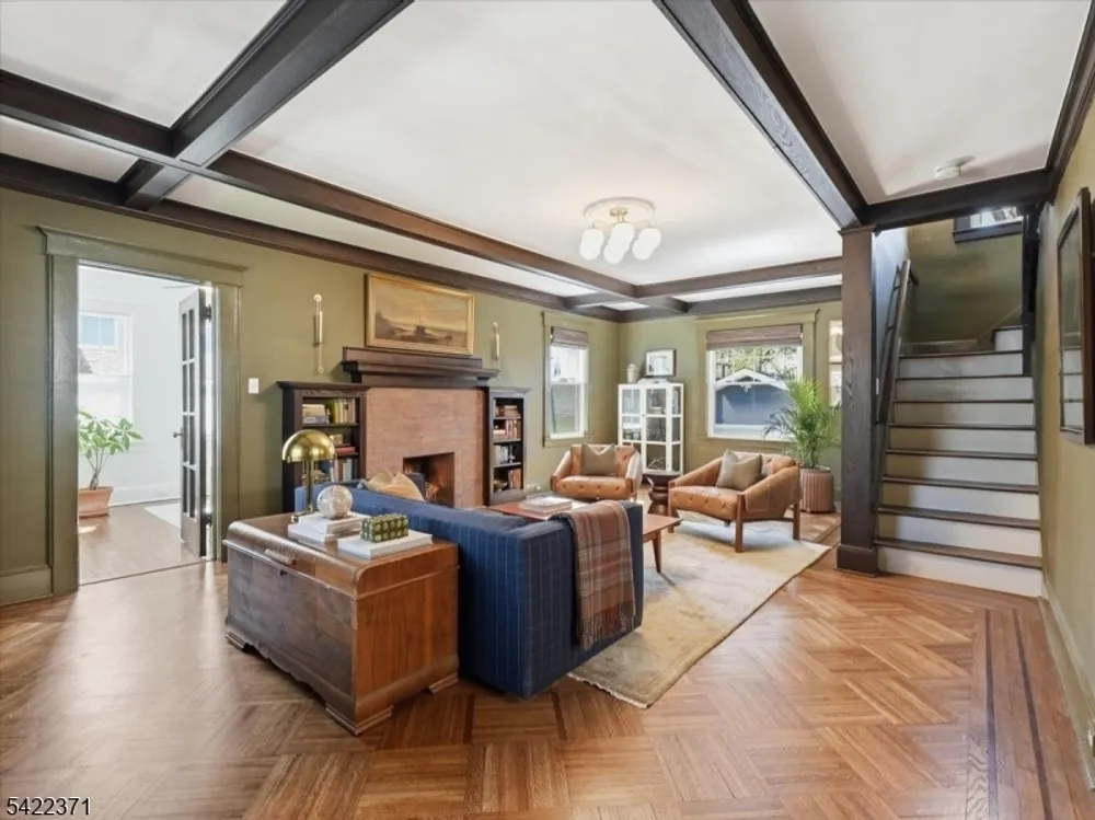 14 Evergreen Ave, Bloomfield, NJ 07003