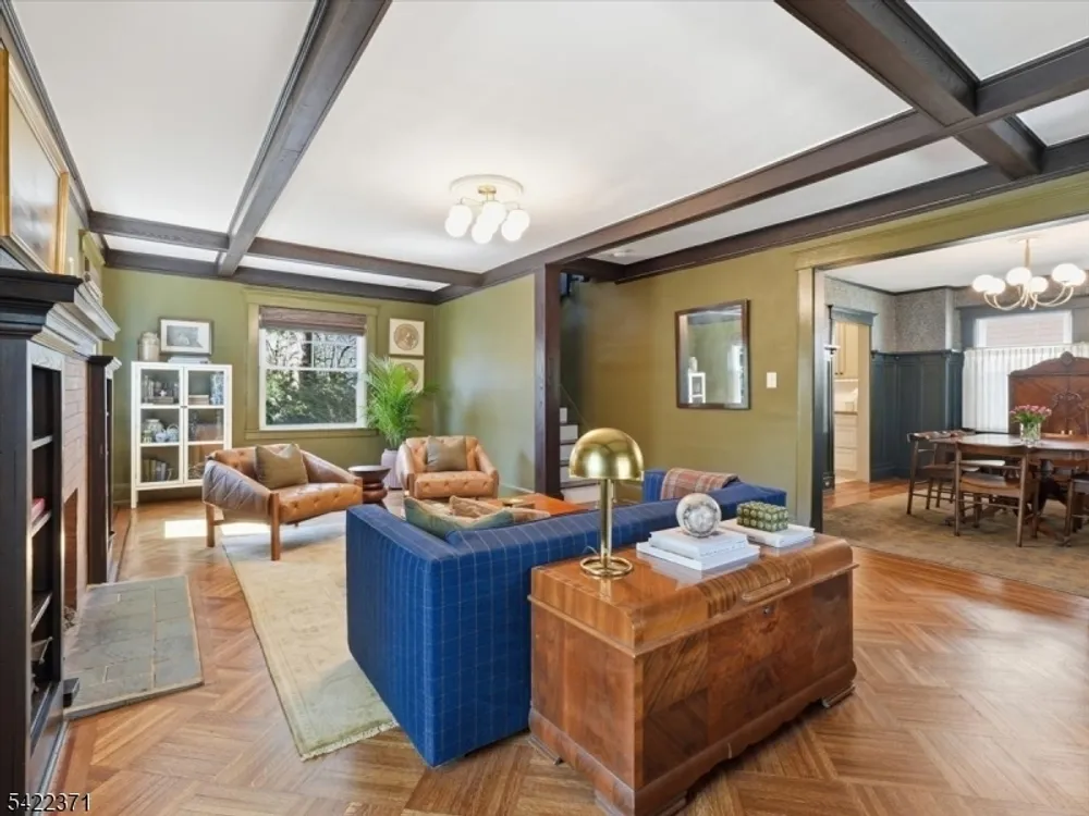 14 Evergreen Ave, Bloomfield, NJ 07003