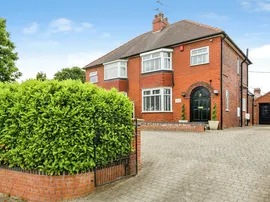 Doncaster Road, Bawtry, Doncaster photo