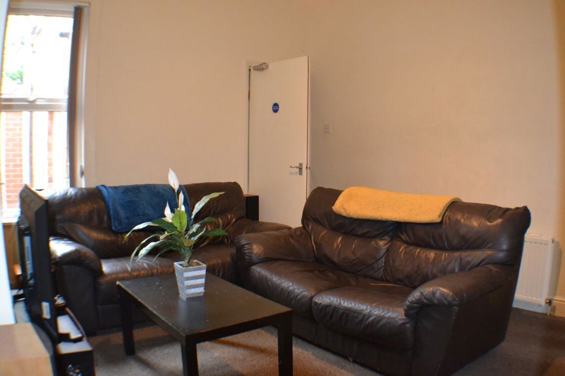 64 Alton Road, B29 7DX Image 2