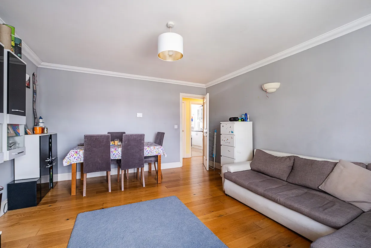 Wilmer Crescent, Kingston Upon Thames, KT2 photo 4