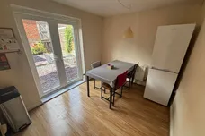 Millgrove, Swindon