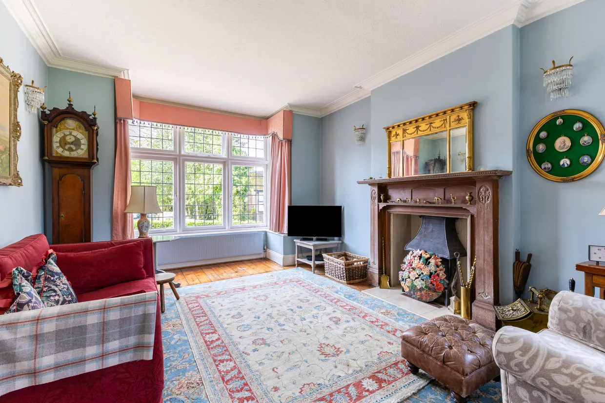 California Lane, Bushey Heath, WD23 photo 6