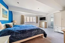 Riverside, Staines-Upon-Thames, TW19 photo 12
