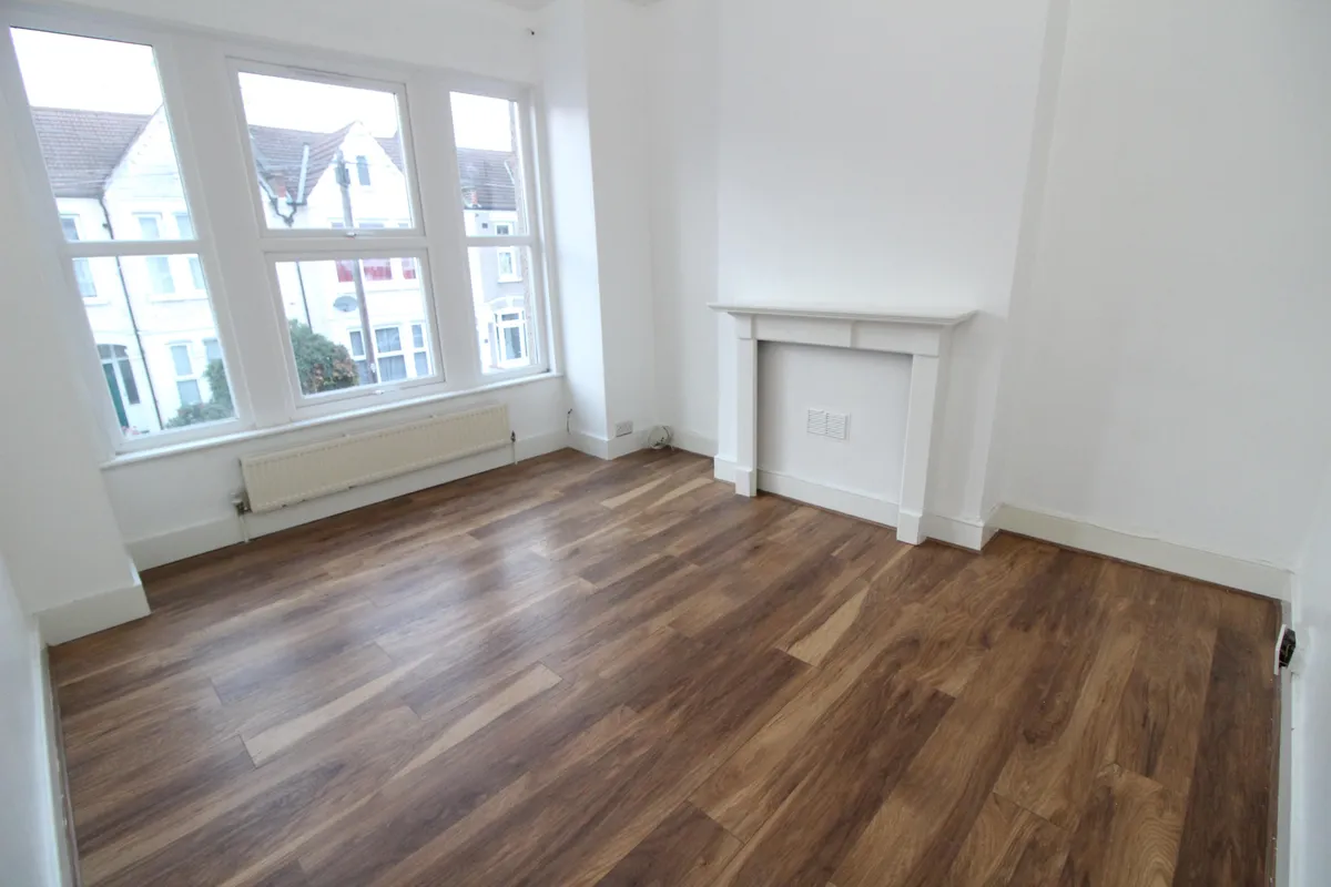 Heaton Road, MITCHAM