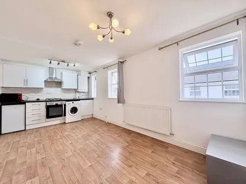 Maidenhead Street, HERTFORDphoto