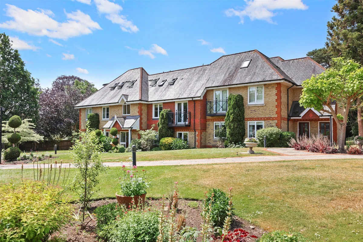 Windermere Way, Reigate, Surrey, RH2