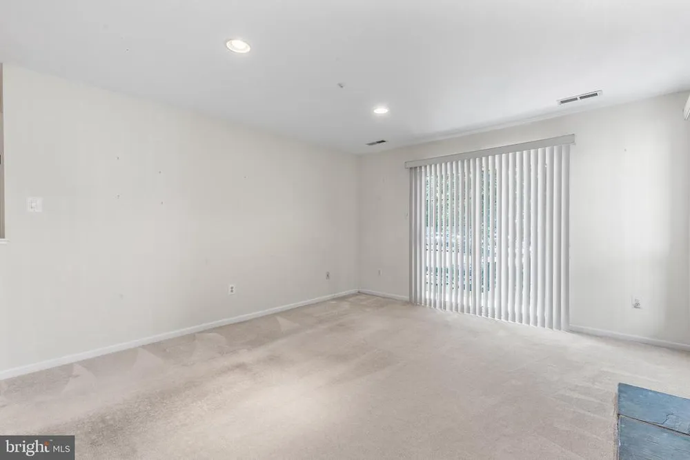 109 Remington Ct, Chalfont, PA 18914