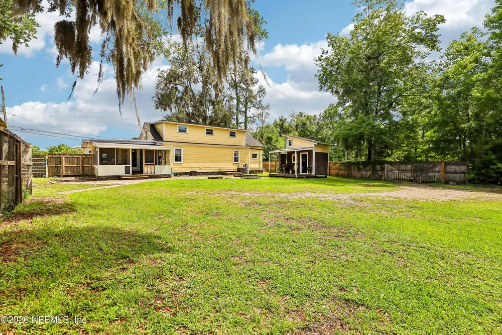 2252 Mills Rd, Jacksonville, FL 32216