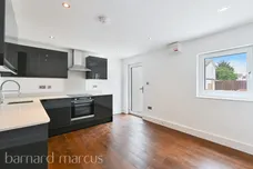 Barnlea Close, Hanworth