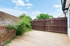 Barnlea Close, Hanworth